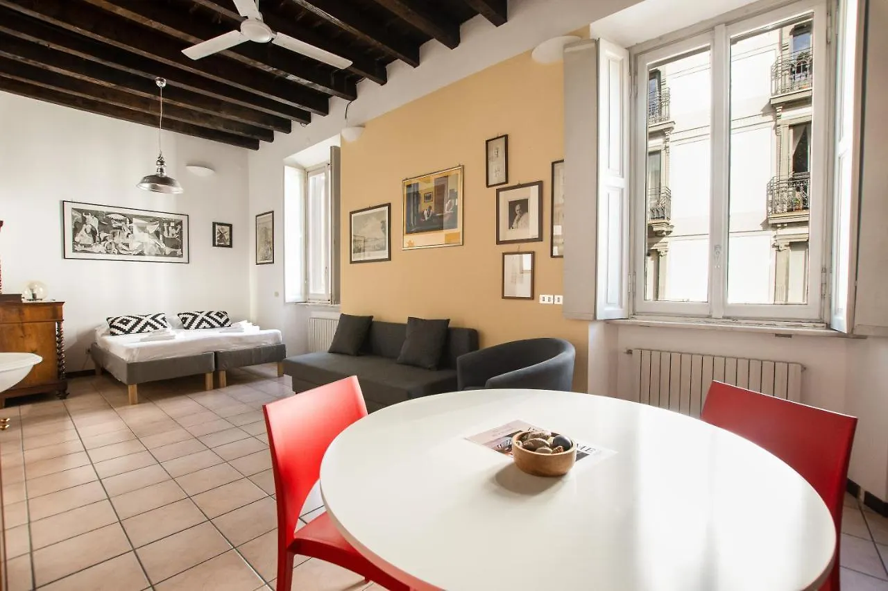 Moscova Retreat - Paolo Sarpi Apartment Milan